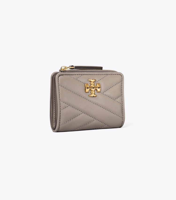 TORY BURCH KIRA CHEVRON BI-FOLD WALLET - Gray Heron